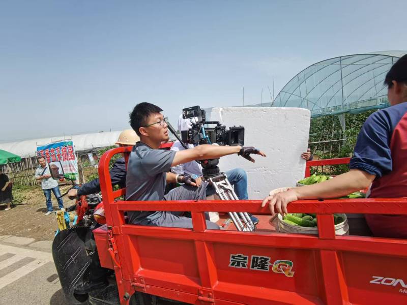 电商爆款背后的推手：巴里坤产品视频拍摄公司精准捕捉卖点痛点